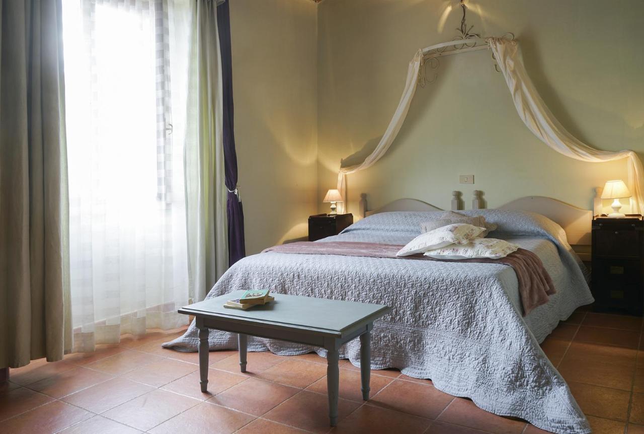 Locanda Degli Alberi 사세타 외부 사진