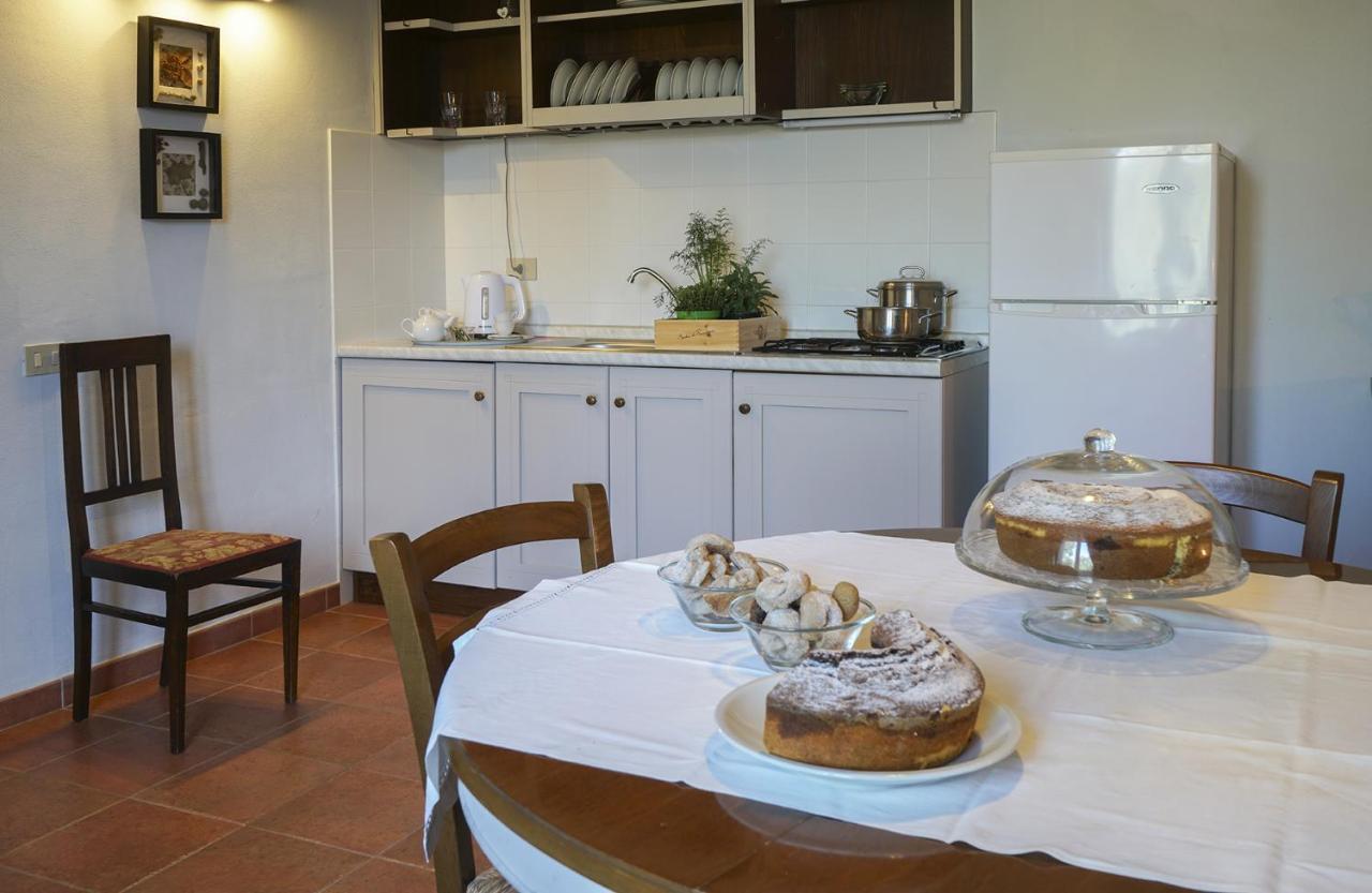 Locanda Degli Alberi 사세타 외부 사진