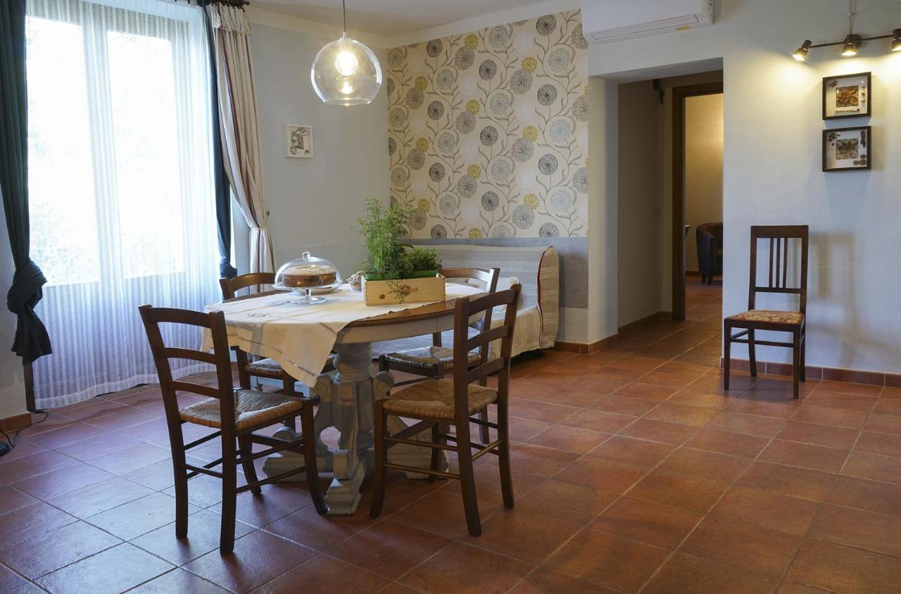Locanda Degli Alberi 사세타 외부 사진