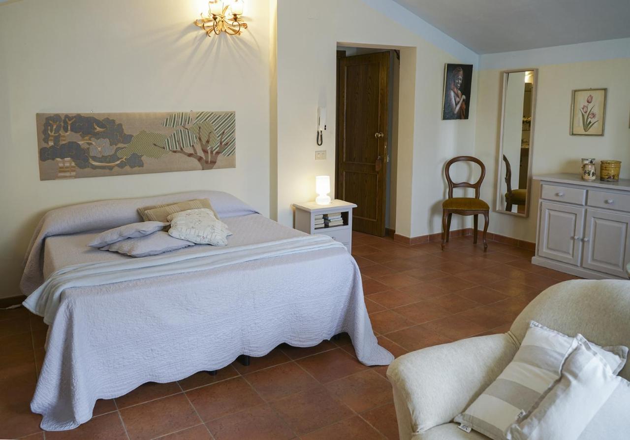 Locanda Degli Alberi 사세타 외부 사진
