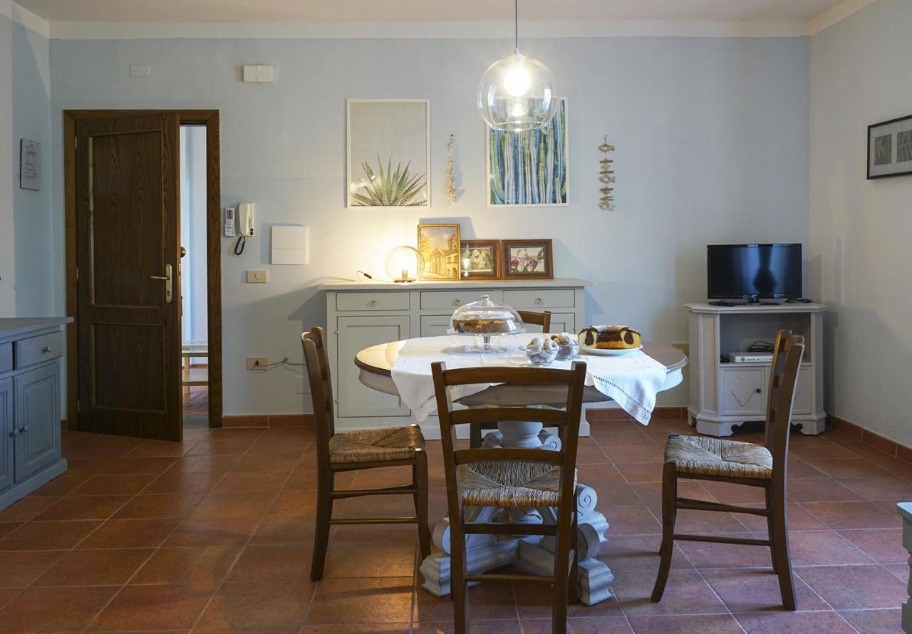 Locanda Degli Alberi 사세타 외부 사진