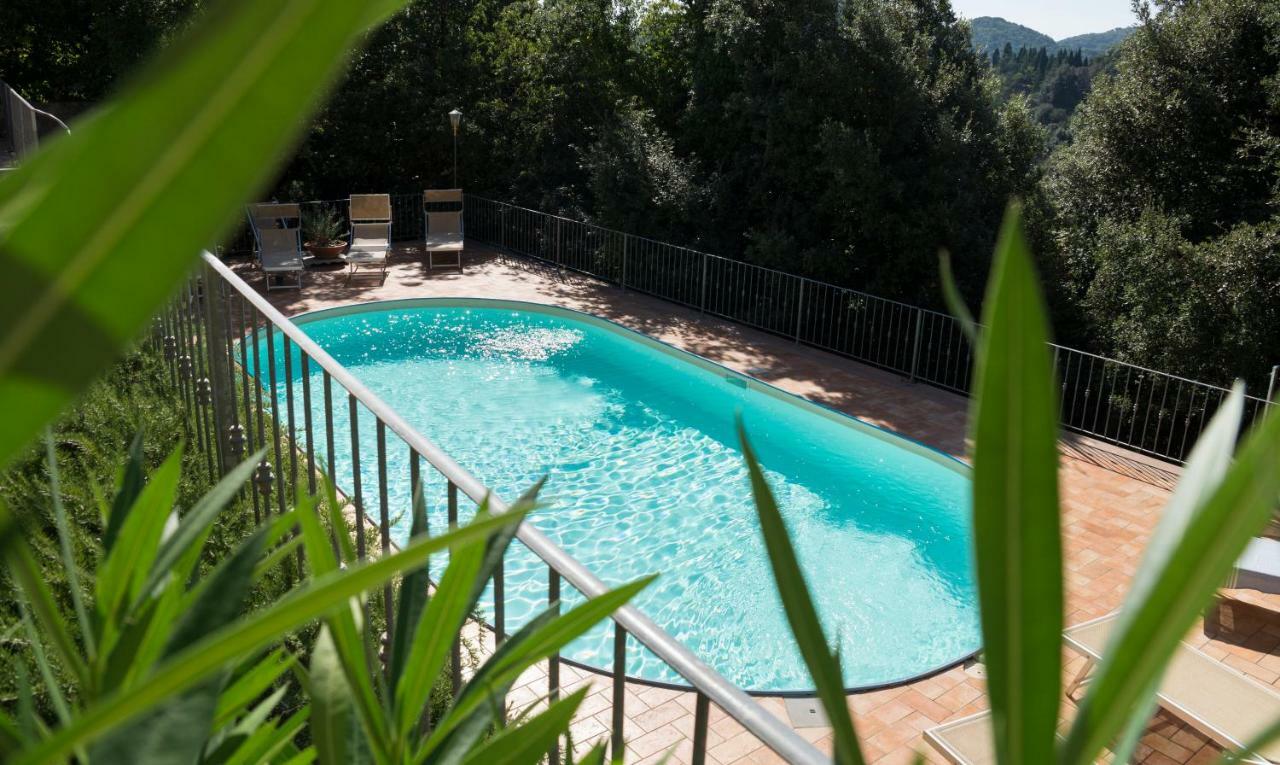 Locanda Degli Alberi 사세타 외부 사진